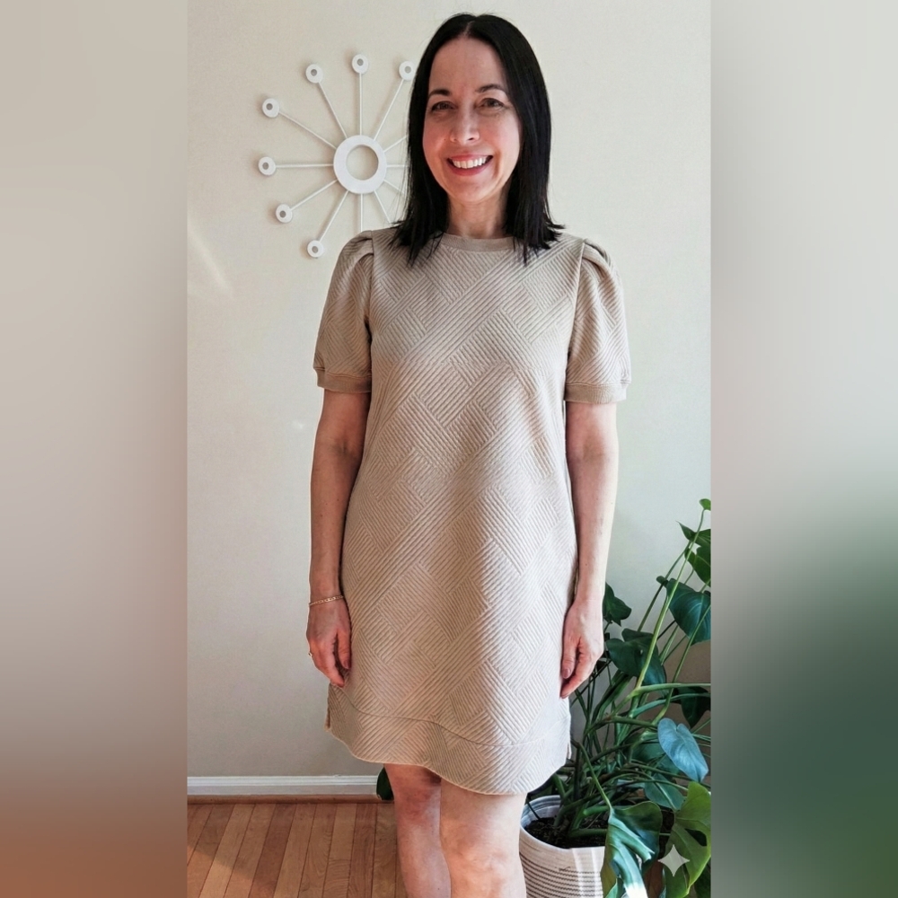 NWT Plus 1X-3X Textured Shift Dress in Taupe Comfortable Versatile Winter Jodifl